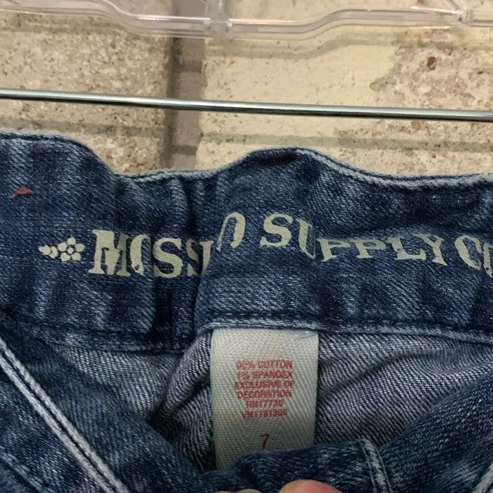 3for$20 jeans size 7 junior